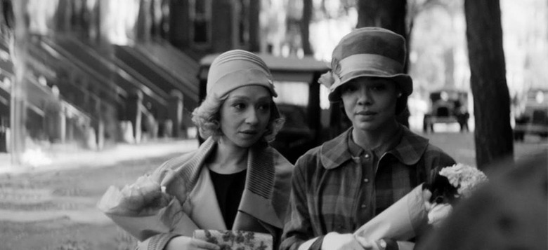“Passing” Elegantly Examines Friendship and Race in 1920’s New York (Review)