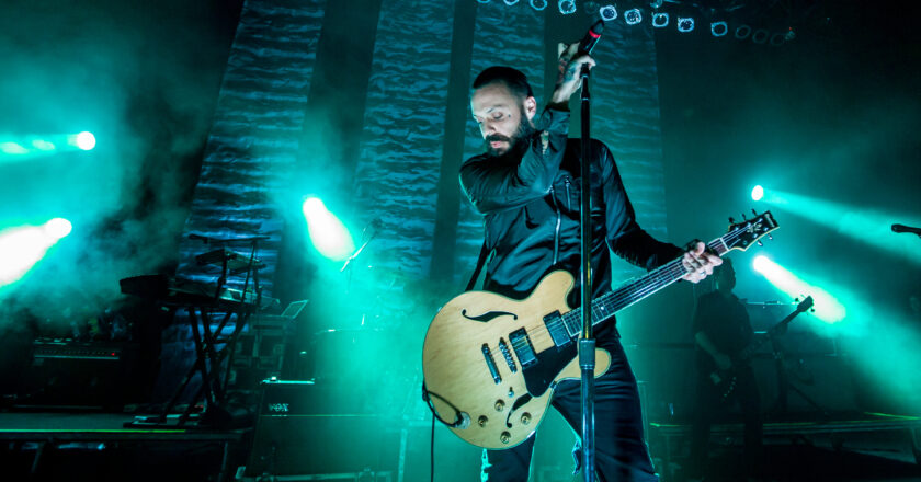 Blue October Debut New Single “Spinning The Truth Around”